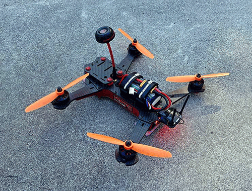 Drone Racing auto costruito Drone Racing auto costruito